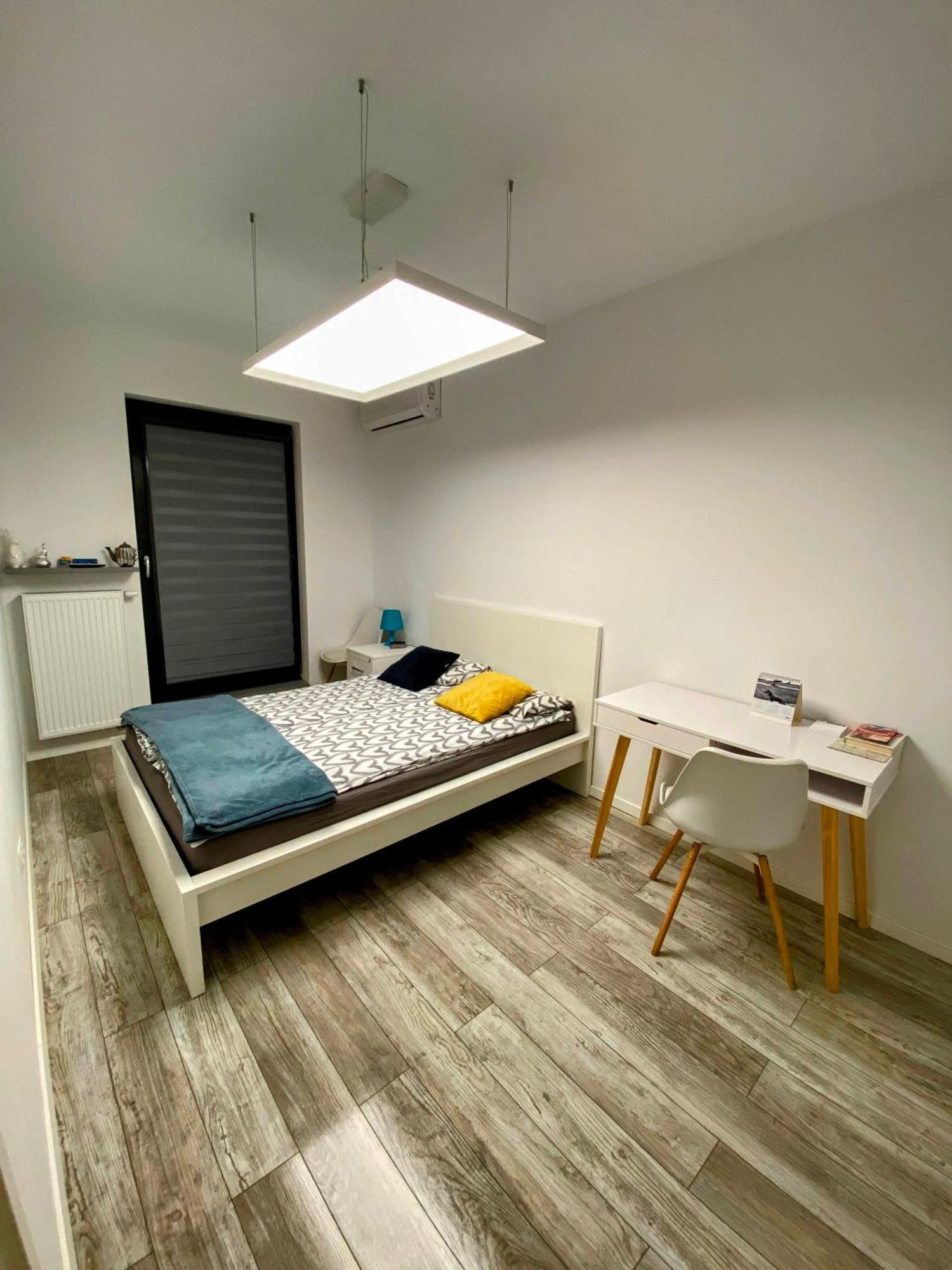 Apartament Dobry Dom Warszawa Extérieur photo